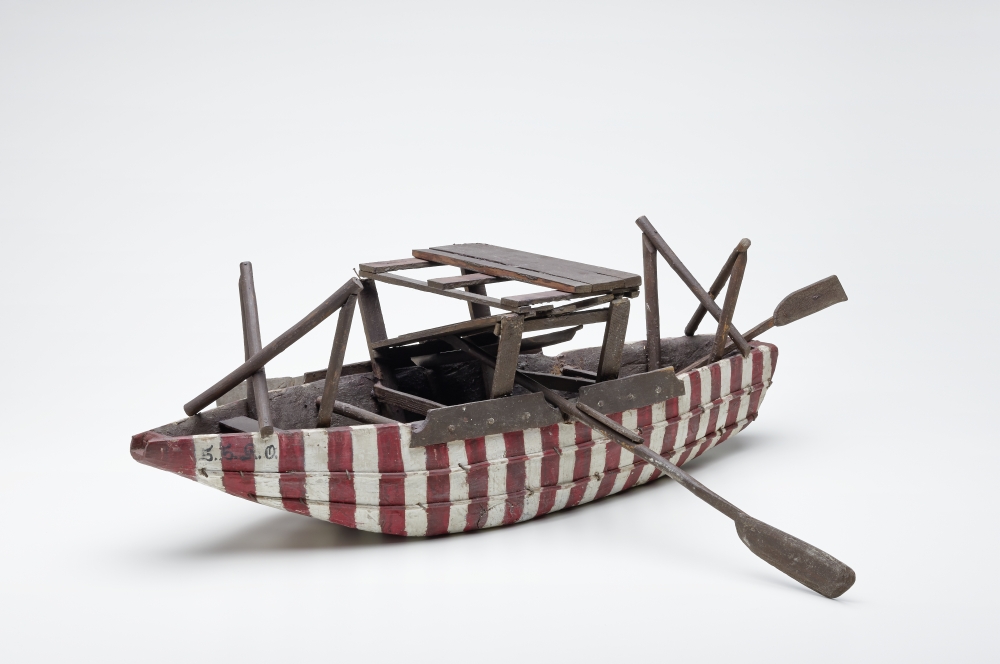 UNBEKANNT, Modell eines Hallasch, Mitte 20. Jh., Holz, bemalt, © Salzburg Museum