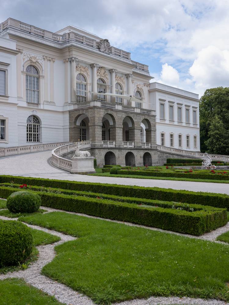 Schloss Kleßheim bei Salzburg, 2021, Farbfotografie, © Werner Feiersinger