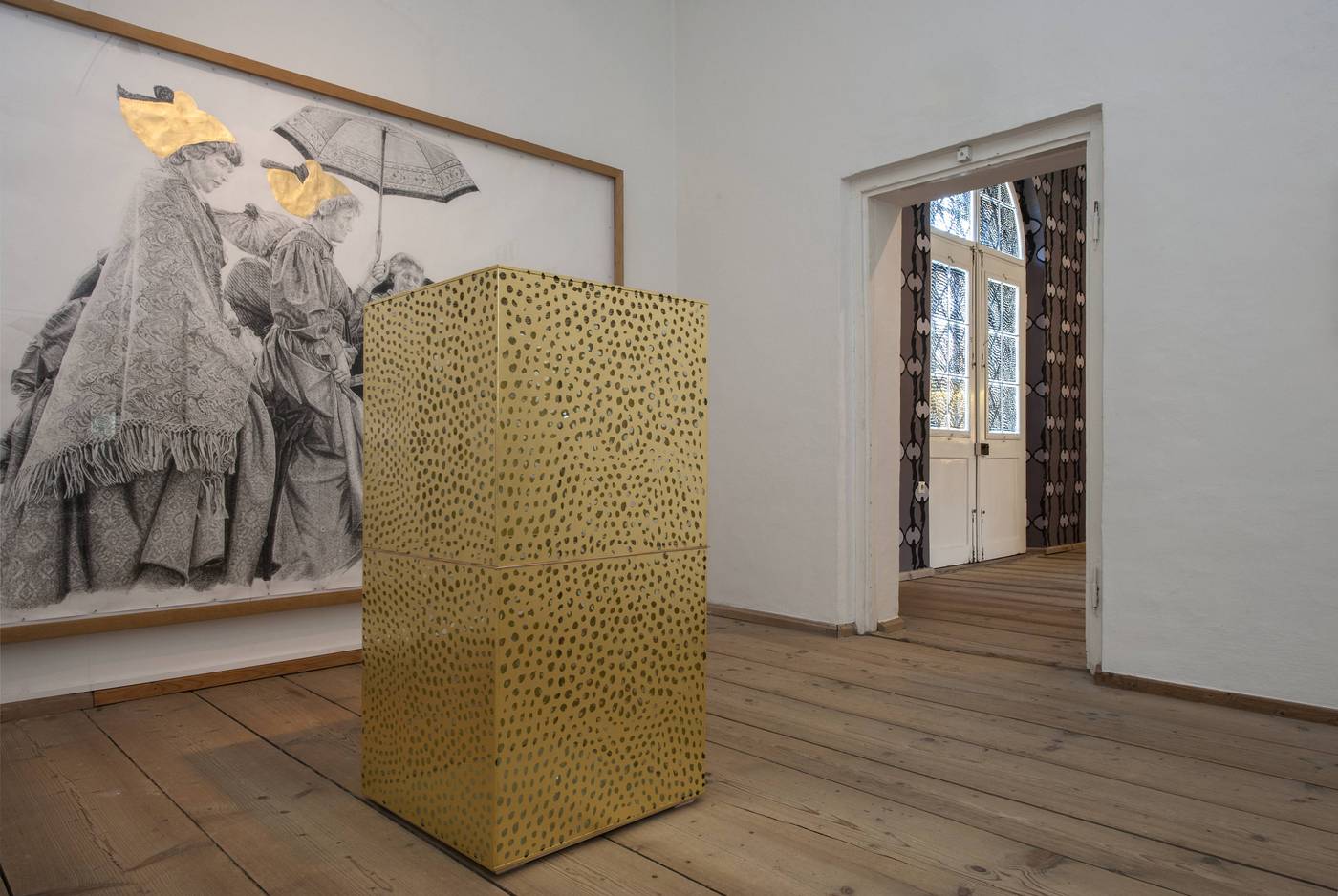 struktur / aurum, Wilhelm Scheruebl (*1961), 2014, Glas, vergoldet, Leihgabe Wilhelm Scheruebl