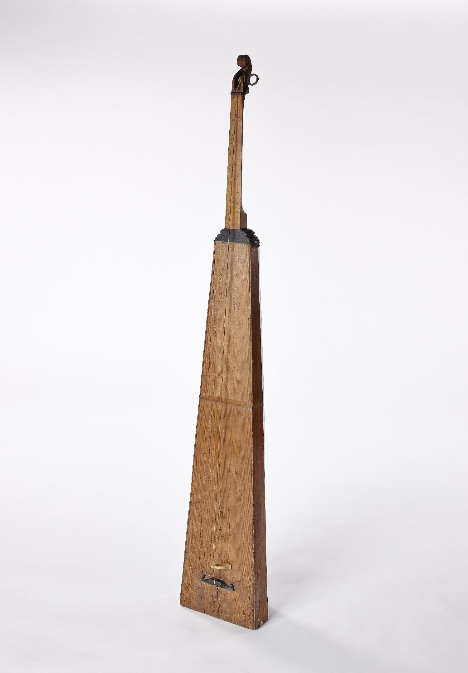 Tromba marina, unknown instrument maker, Austria, 18th c., wood (fir), inv. no. MI 1427