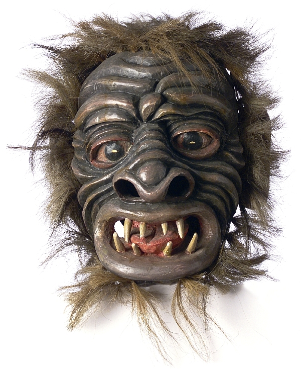 Klaubauf mask “Worm”, Willy Trost, Matrei in East Tyrol, 1970s, pine wood, carved, painted, horsehair, inv. no. 3001-95