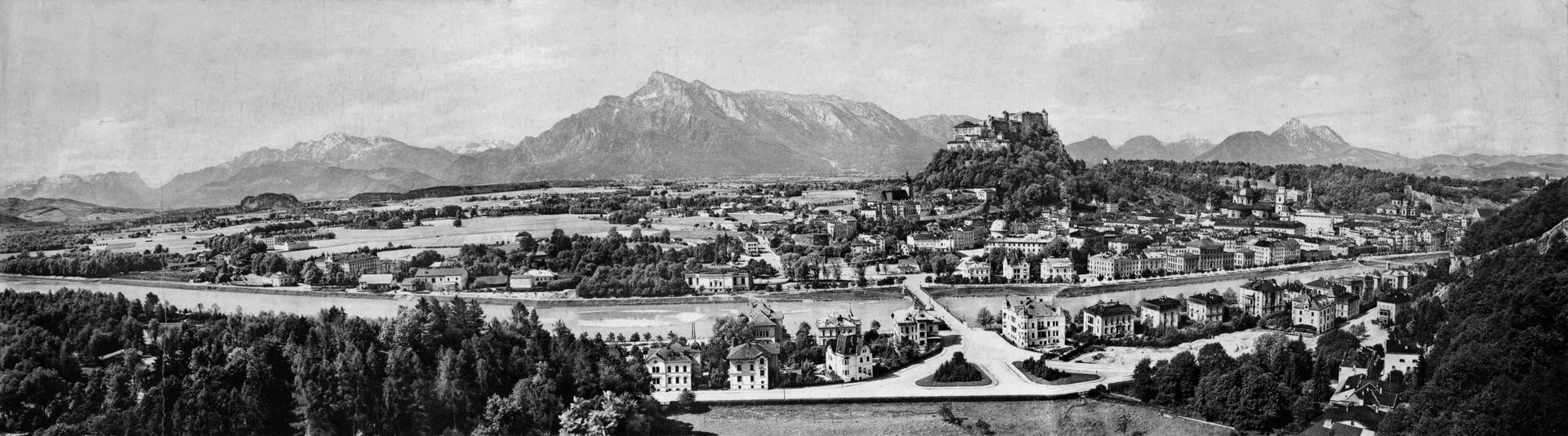 Panorama vom Kapuzinerberg gegen die Altstadt von Salzburg, 1904, Inv.-Nr. F 17550